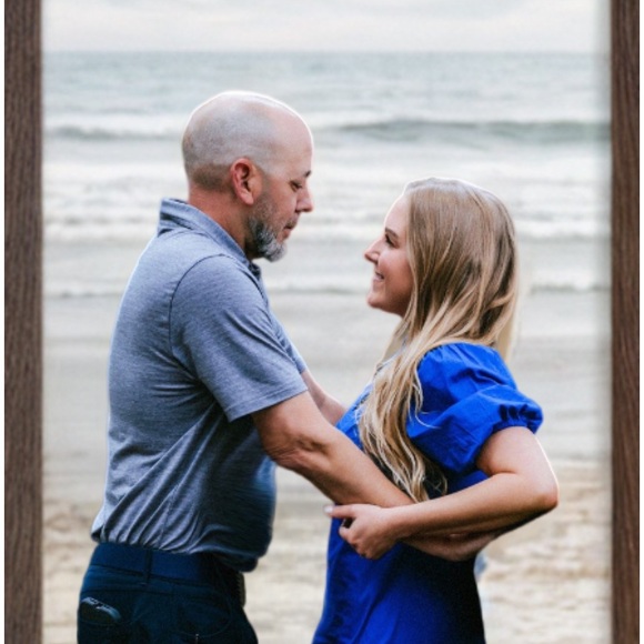 Meet your Posher, BananaFlip! - Picture 5 of 5